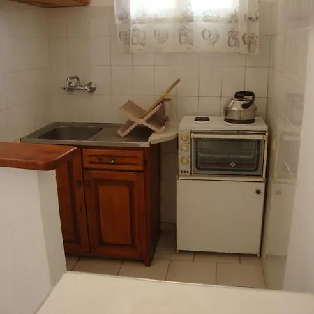 Alex Apartments Roda  Extérieur photo